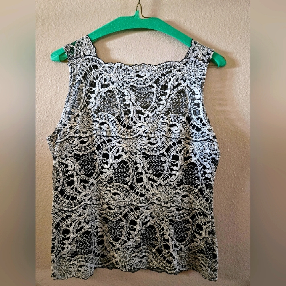 Formal lace overlay top Size Small